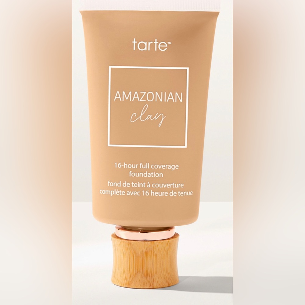 Amazonian clay foundation by Tarte in Light Medium Sand